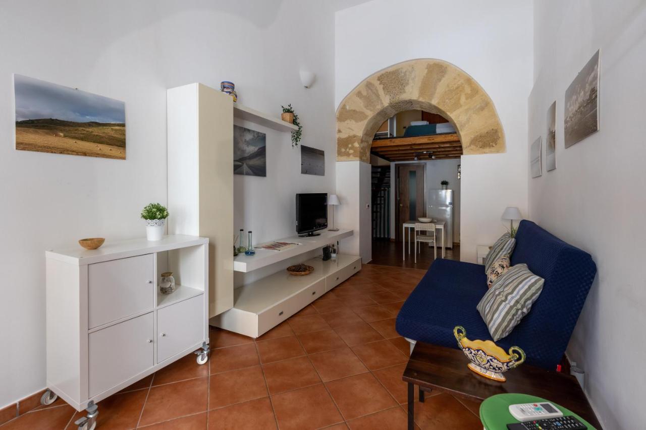 Ferienwohnung La Casa Del Cacciatore - Alloggio Con Terrazzo Palermo Exterior foto