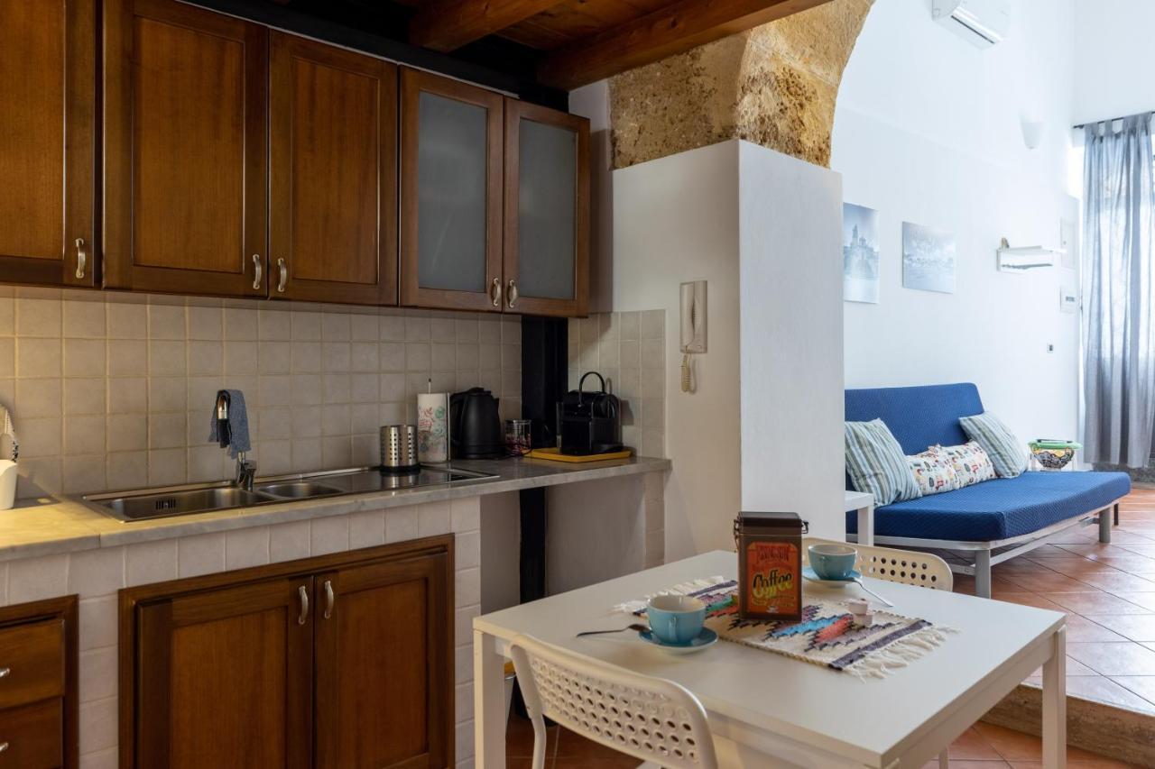 Ferienwohnung La Casa Del Cacciatore - Alloggio Con Terrazzo Palermo Exterior foto